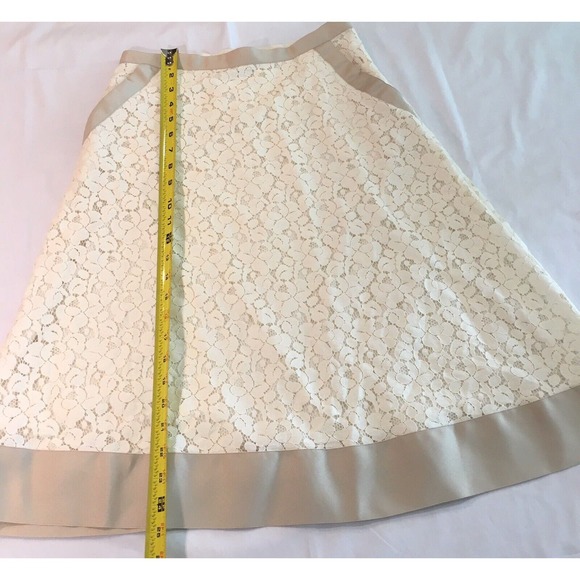 ISAAC MIZRAHI For Target Sz 2 A-Line Tan Cream Eyelet Floral Skirt W/ Pockets - Picture 9 of 12